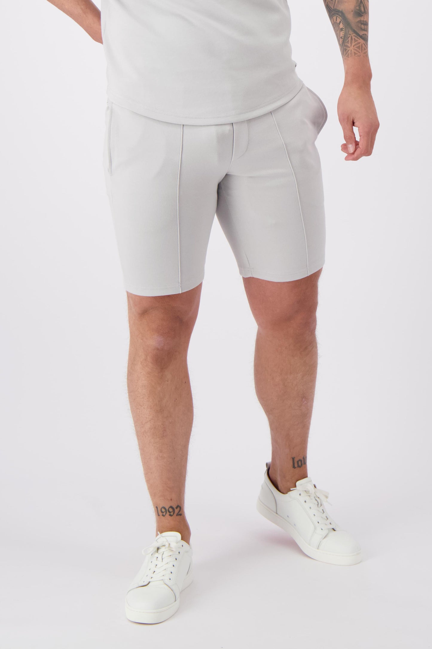 SHORTS STONE GREY